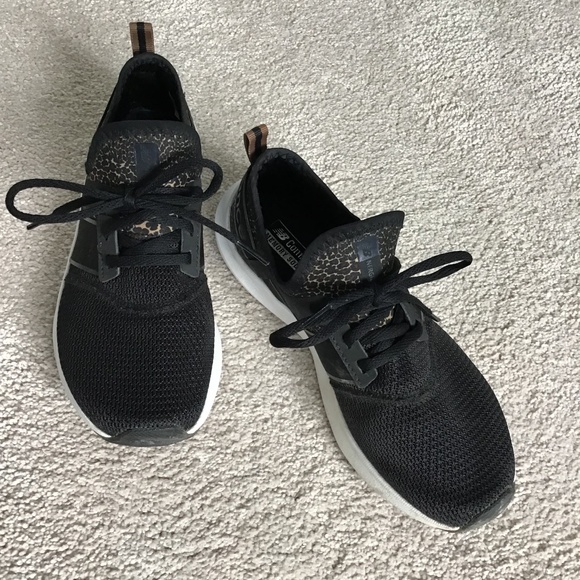 New Balance Running Shoes - Picture 1 of 7